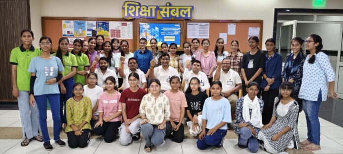 17e0942d 4138 41b8 92b9 27398c7ea658 17e0942d 4138 41b8 92b9 27398c7ea658